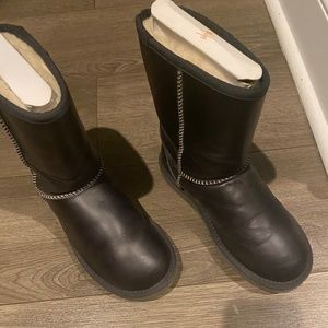 UGG Black Leather Classic Short Boots with White Stitching US6